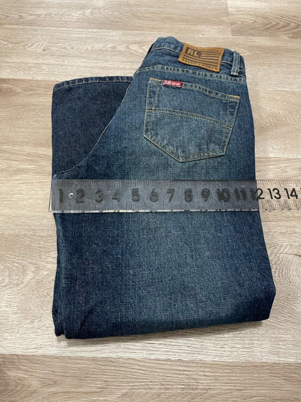 Cropped Jeans - Picture 10 of 14